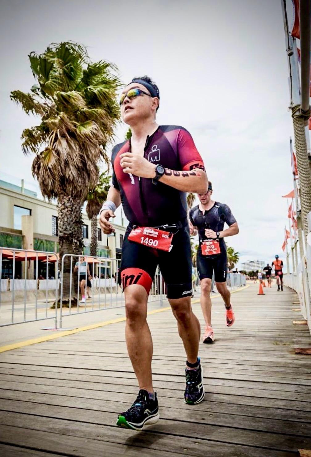 Edwin Hooy completing Ironman triathlon